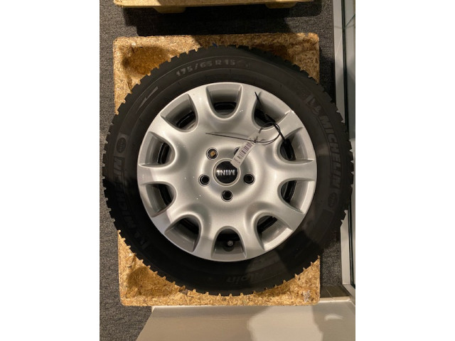 MINI Genuine 1x RDCi Winter Wheel & Tyre Black For F55 F56 36112286805 